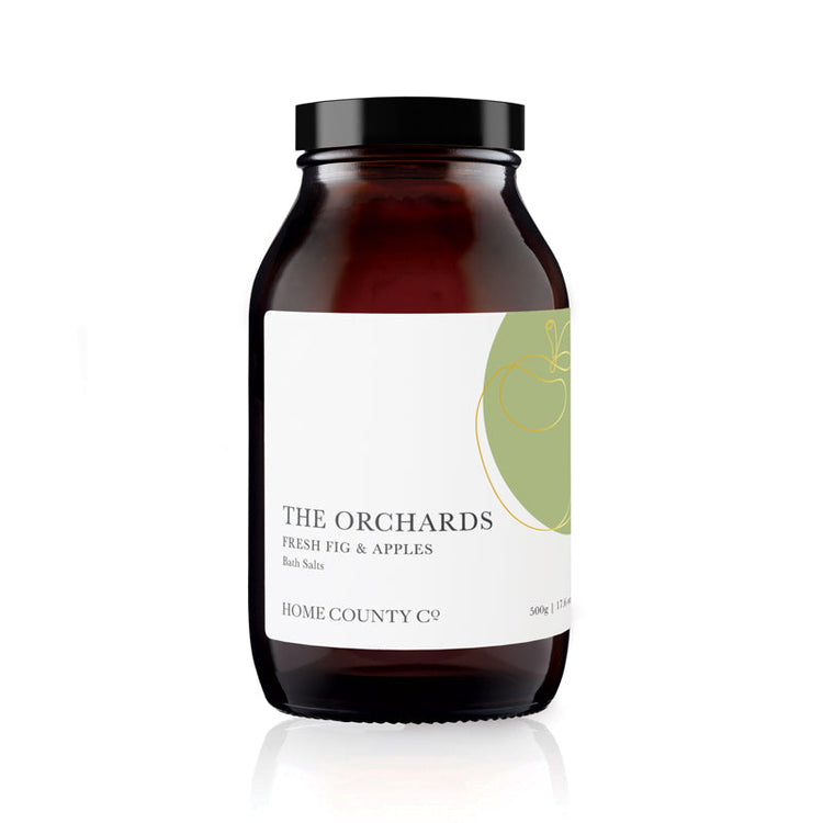 A 500g amber jar of dead sea bath salts scented with Fresh Fig and Apples.